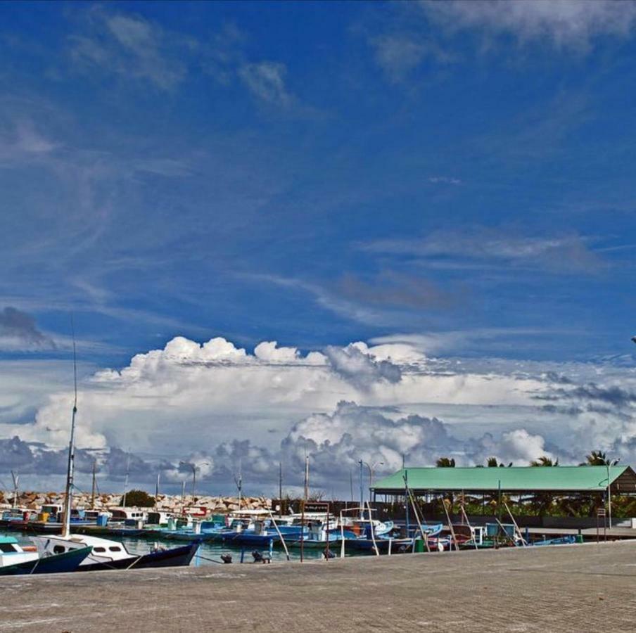 Tiger Shark Residence & Dive Fuvahmulah Exterior foto